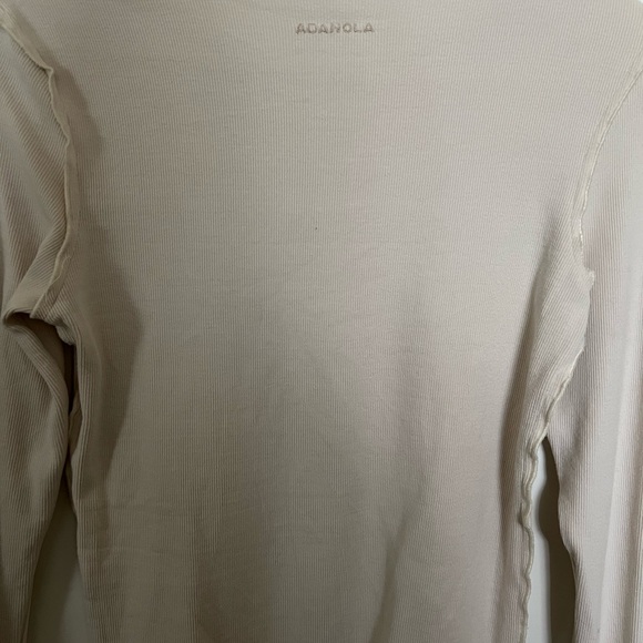ADANOLA CREAM IVORY SEAM DETAIL LONG SLEEVE TOP - Picture 3 of 4
